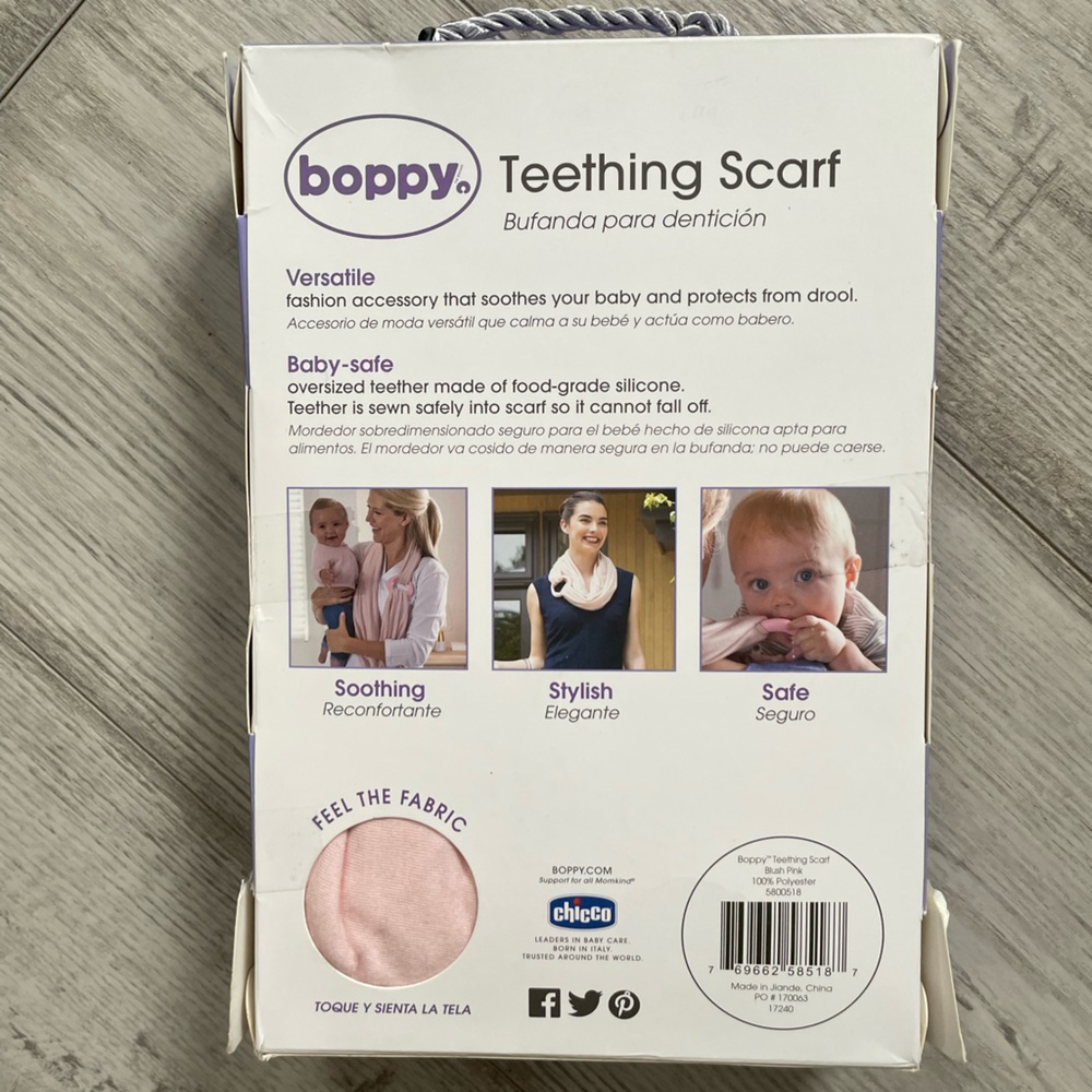 Boppy Teething Scarf - Picture 2 of 2